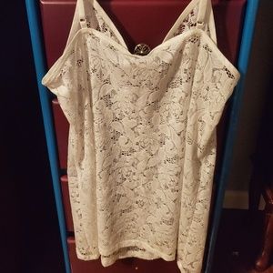 torrid Tops - Torrid White Lace Tanktop torrid Tops - Torrid White Lace Tanktop